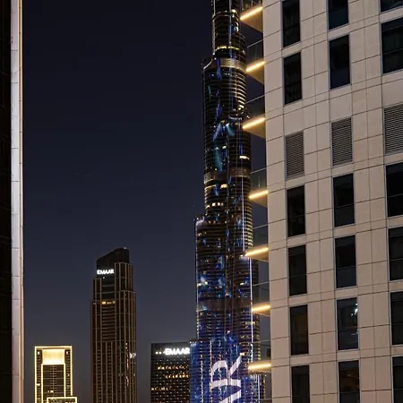 Nice 3 Bedrooms Apartment In Damac Maison Mall Street! Burj Khalifa View! 2 Minute Walk To Dubai Mall! Екстер'єр фото
