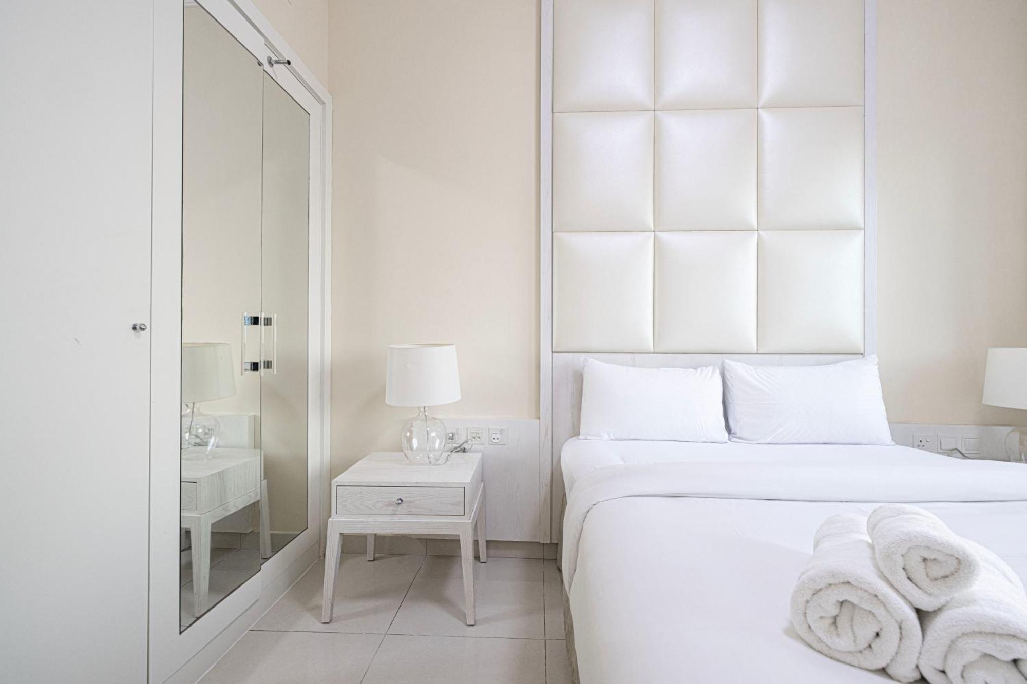 3 Bedrooms In Damac Maison Mall Street! Burj Khalifa View! 2 Minute Walk To Mall! Апартаменти *