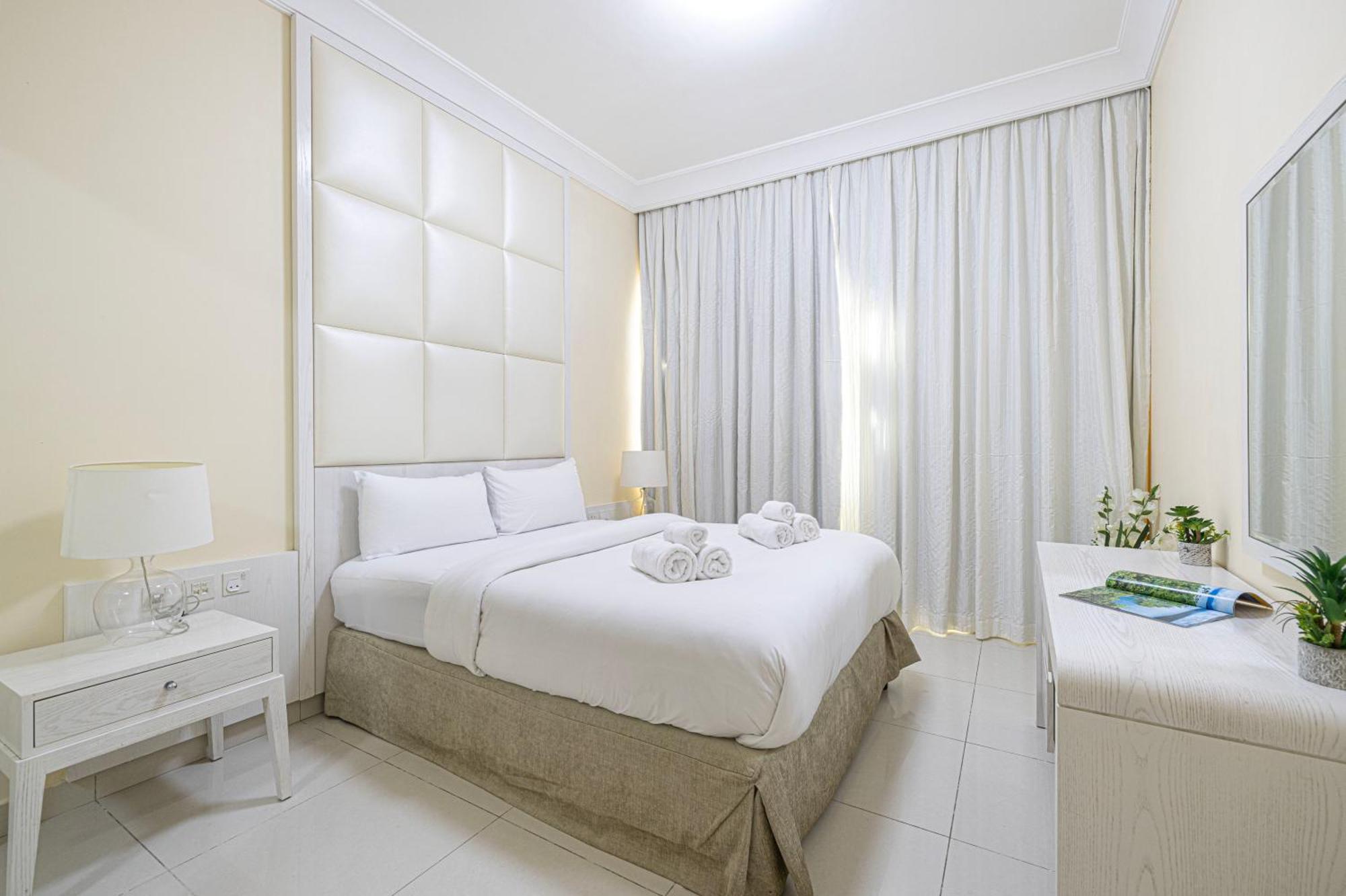 Апартаменти 3 Bedrooms In Damac Maison Mall Street! Burj Khalifa View! 2 Minute Walk To Mall!