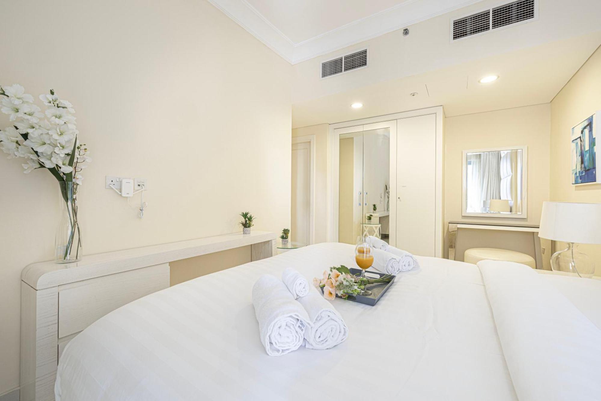 3 Bedrooms In Damac Maison Mall Street! Burj Khalifa View! 2 Minute Walk To Mall! Дубай
