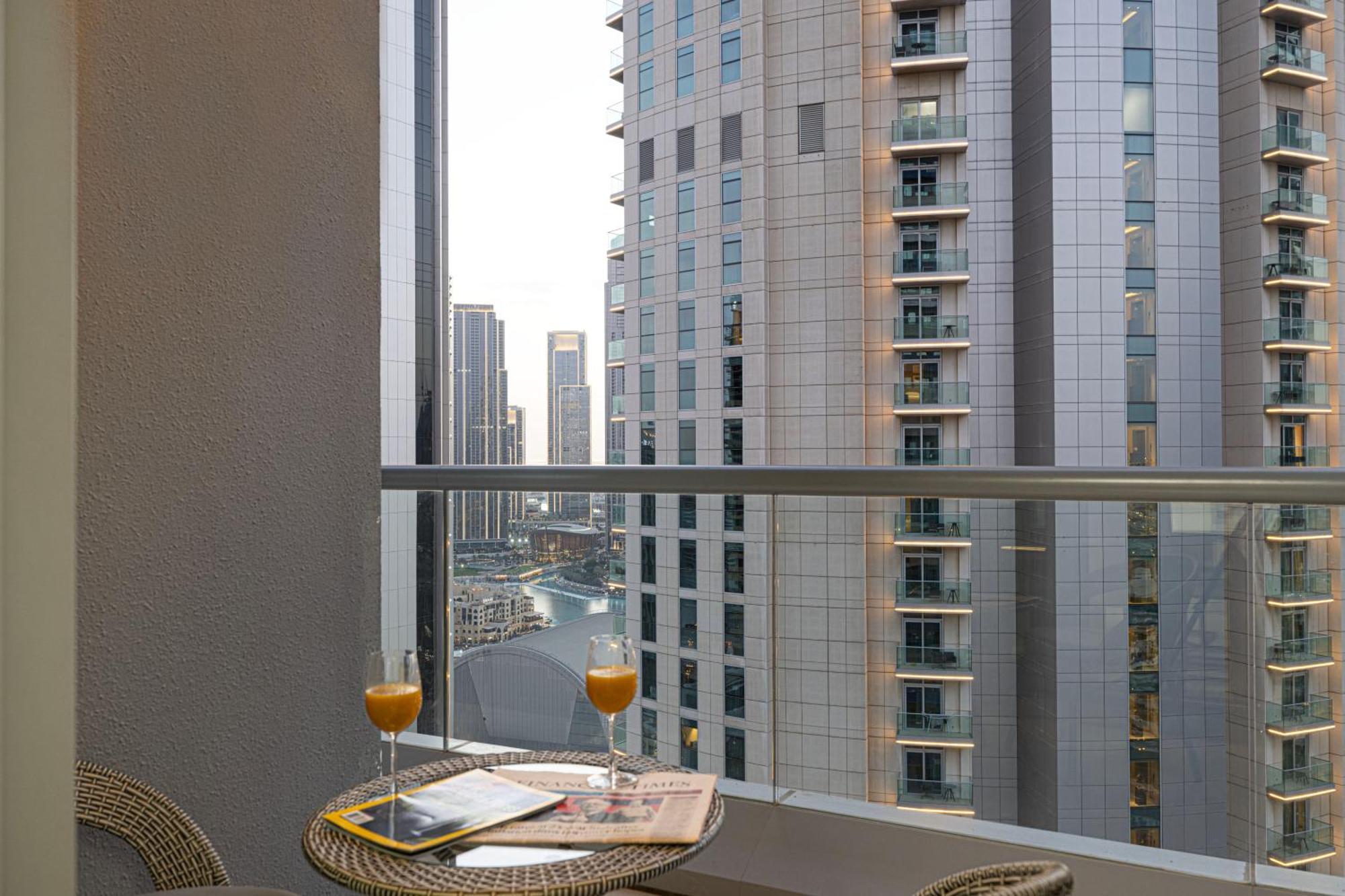 Апартаменти 3 Bedrooms In Damac Maison Mall Street! Burj Khalifa View! 2 Minute Walk To Mall! *